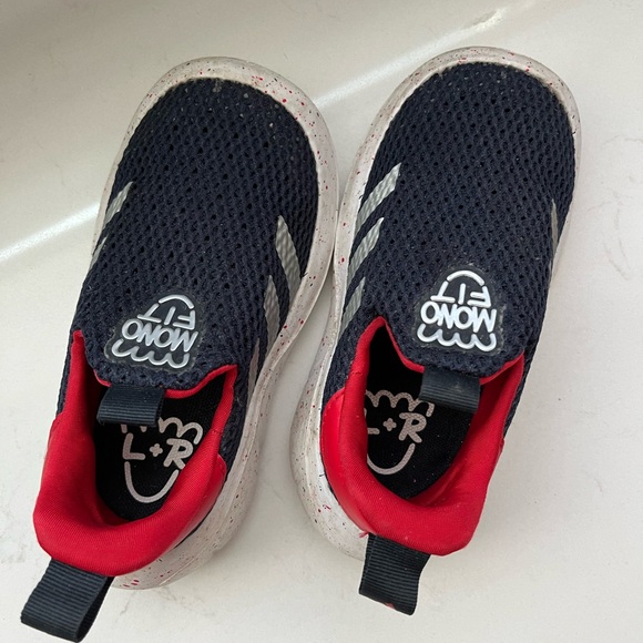 Adidas Monofit kids slip-on shoe. Size 8.5 Toddler - Picture 2 of 5